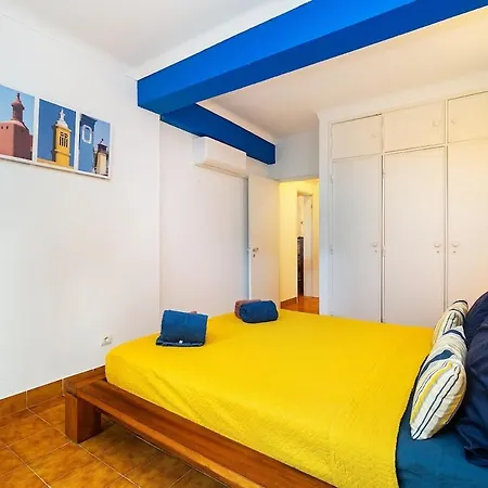 Sardinha House *