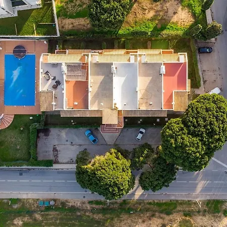 Sardinha House Апартаменты *