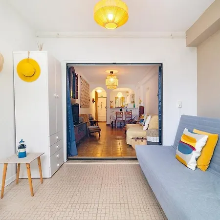 Sardinha House Апартаменты